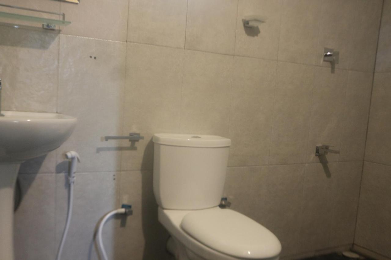 Hotel Beach Rip Rap Cabana And Guest Galle Exterior foto